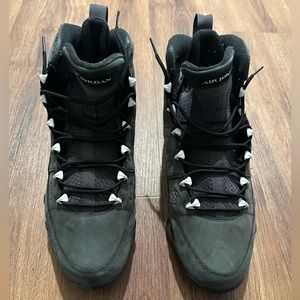 Jordan 9 Retro “Anthracite”